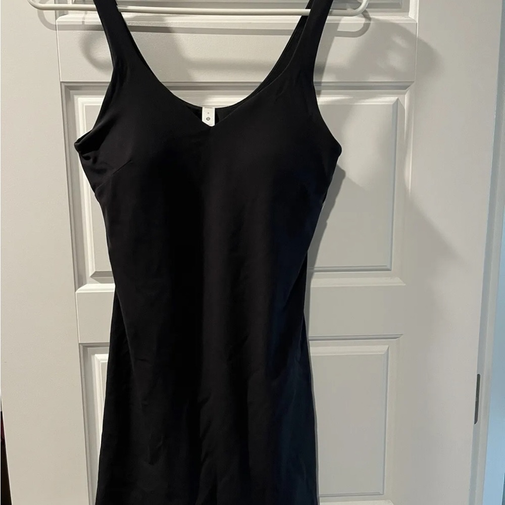 New without tag lululemon women align dress in size 6